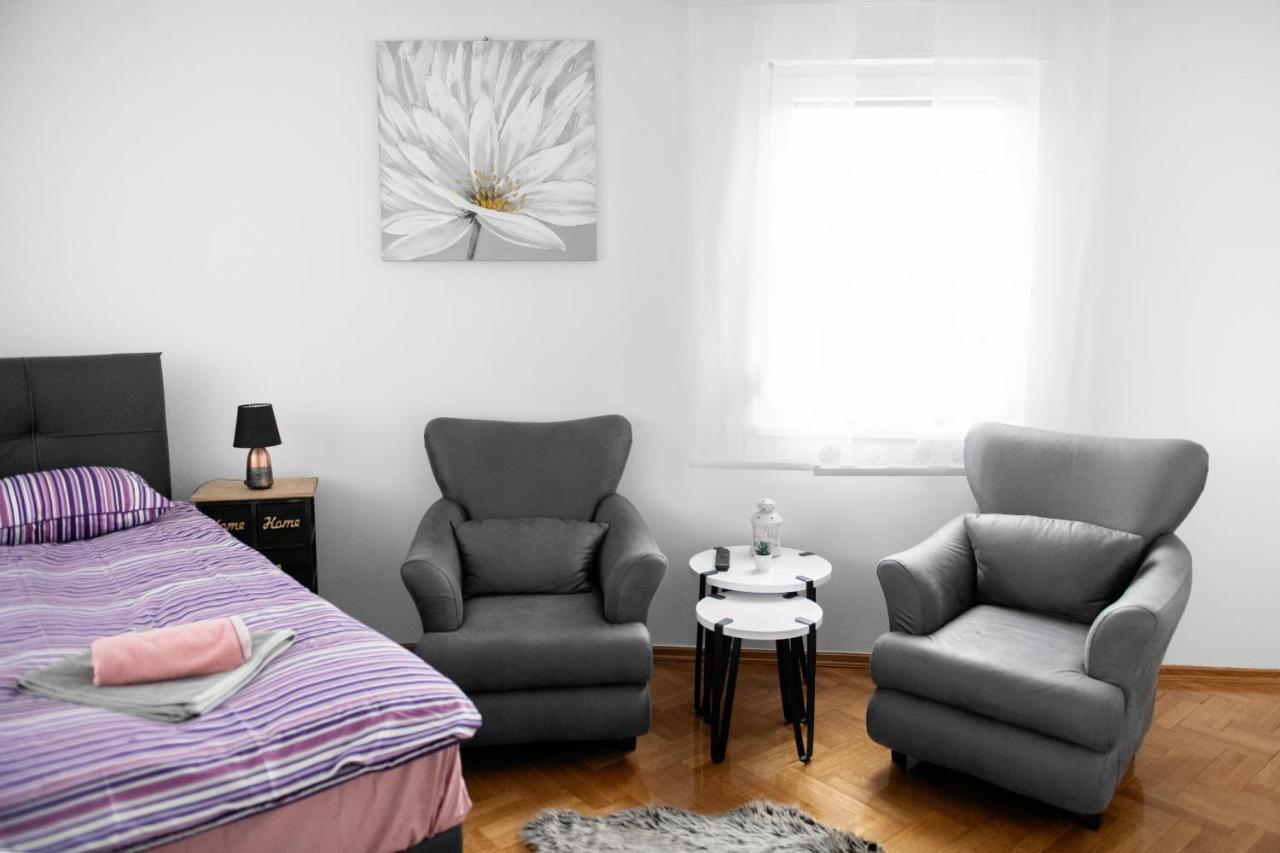 Flexible Selfcheckins 15 & 19 - Zagreb - Garage - Loggia - New - Apartments Repinc المظهر الخارجي الصورة